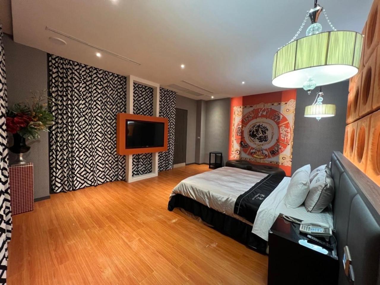 Aquarius Motel Tchaj-čung Exteriér fotografie